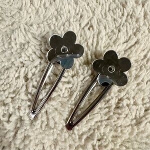 Daisy Flower Mirrored Barette Clip